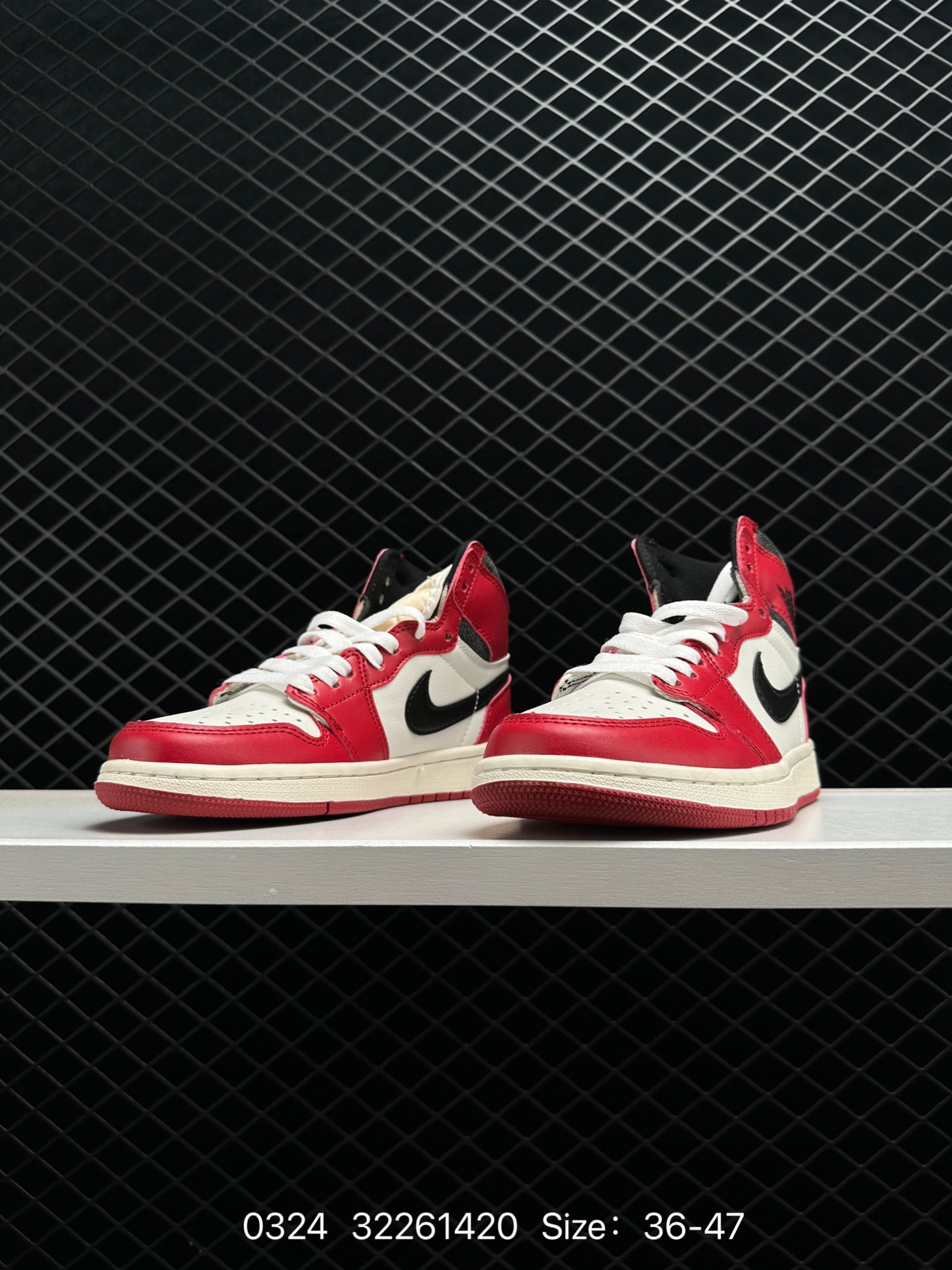 NIKE AIR JORDAN 1 MID AJ1